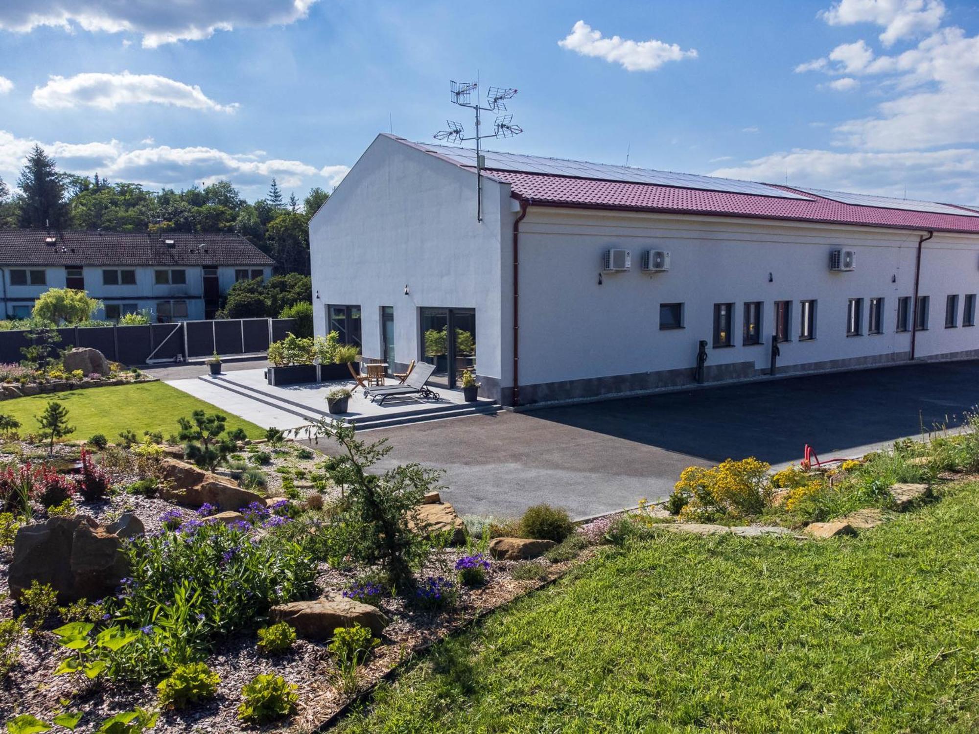 Veltlin Bed & Wine Hotel Valtice Buitenkant foto